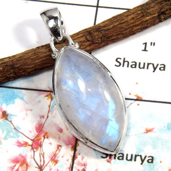 Rainbow Moonstone - N ISP517 - Rainbow Moonstone Marquise Shape 925 Silver Plain Setting Wholesale Pendant