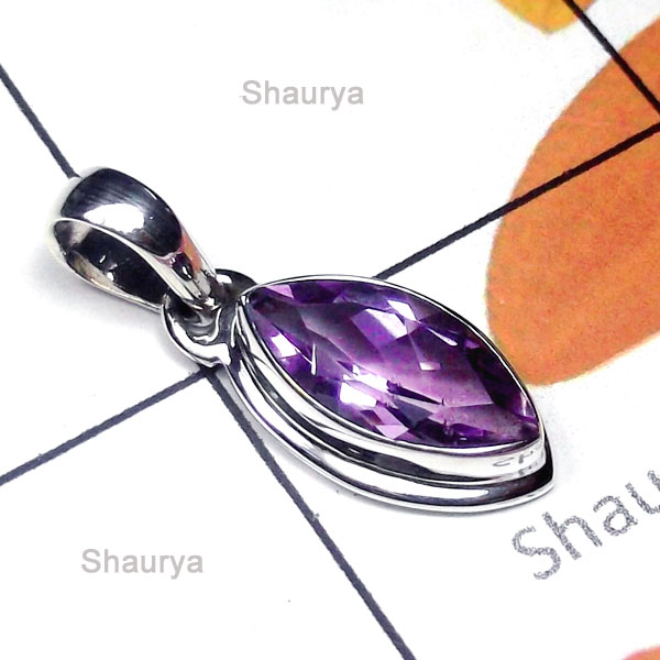 Amethyst B - ISP985-Cut Amethyst Plain Silver Pendant