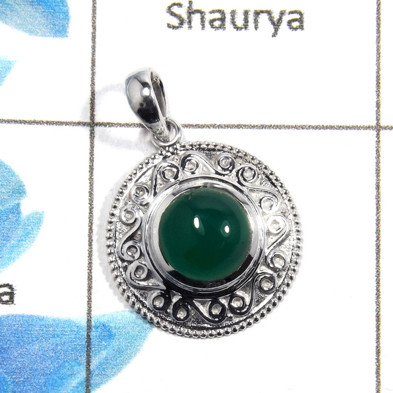 Green Onyx Cab F - NSP972 - Natural Green Onyx Cab Gemstone Solid 925 Sterling Silver Designer Pendant Green Onyx Cab F - NSP972 - Natural Green Onyx Cab Gemstone Solid 925 Sterling Silver Designer Pendant