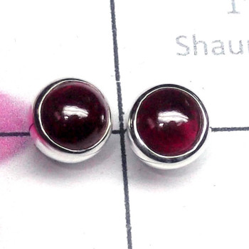 Garnet B - SSE986-Lightweight 925 Sterling Silver Cab Gemstone Stud Earring Garnet B - SSE986-Lightweight 925 Sterling Silver Cab Gemstone Stud Earring