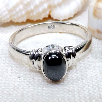 Hematite E - BDR964-Lovely Rings Of 925 Sterling Silver & 7x5mm Oval Gemstone