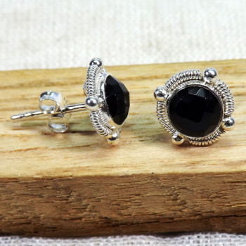 Black Onyx Cut H - BLE998-5mm Small Designed Stud Earrings of 925 Sterling Silver & Black Onyx Cut H - BLE998-5mm Small Designed Stud Earrings of 925 Sterling Silver &