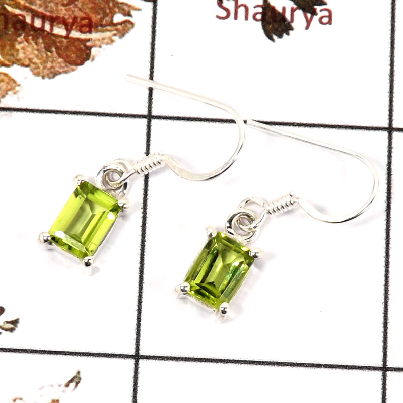 Peridot Cut E - SPE816-Amazing Cut Gemstone Light Weight Earrings 925 Sterling Silver Plain Setting
