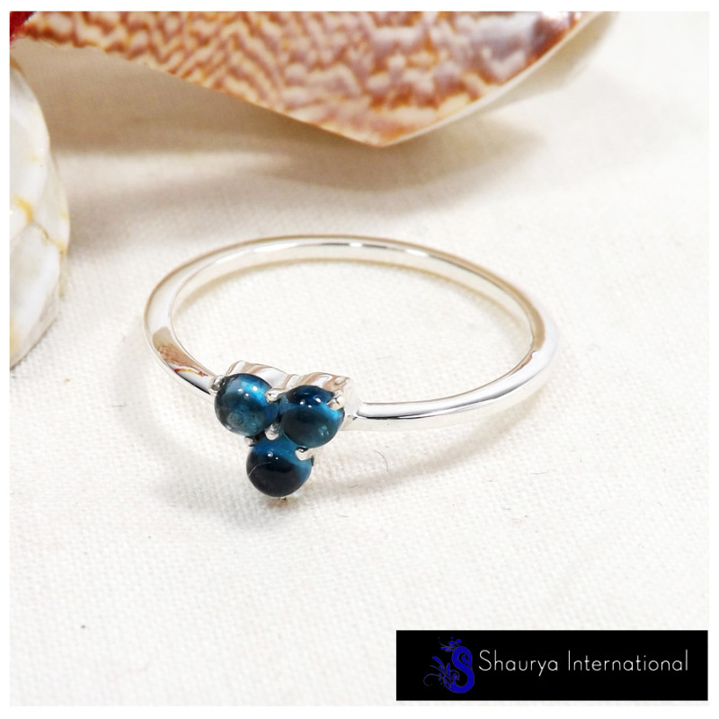 London Blue Topaz Cab A - SFJ907-Light Weight Cabochon Gemstone Trilogy Tiny Ring 925 Sterling Silver