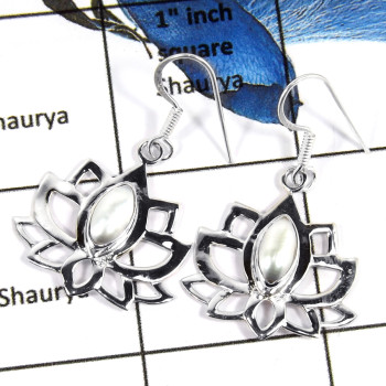 Pearl Cab E - SDE673-Exclusive 925 Sterling Silver Flower Design Earrings With Cab Gemstone