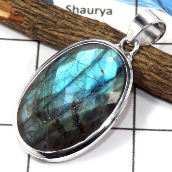 Labradorite Cut E - ISP607-Natural Blue Labradorite Cut Gemstone Pendant 925 Sterling Silver